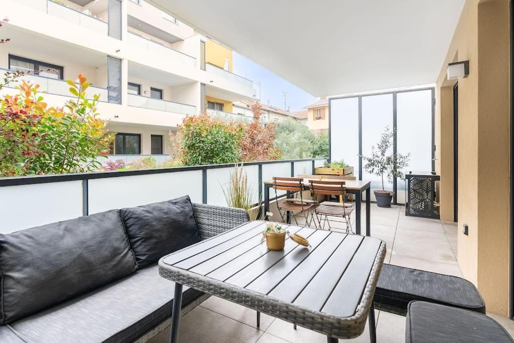 Le Barcelone, Beau T2, Clim, Terrasse,Centre Ville Montpellier Eksteriør billede